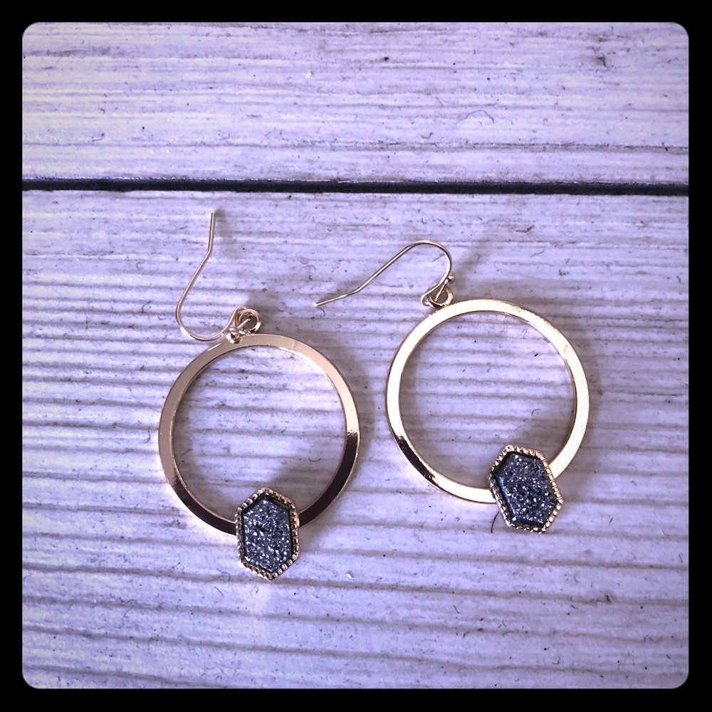 ❤️5/$25 gunmetal druzy gold hoop dangle earrings
